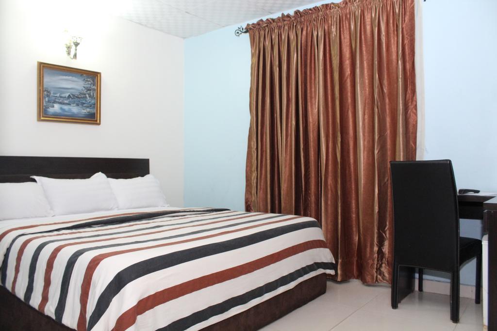 Bluespring Hotel Maryland Buitenkant foto
