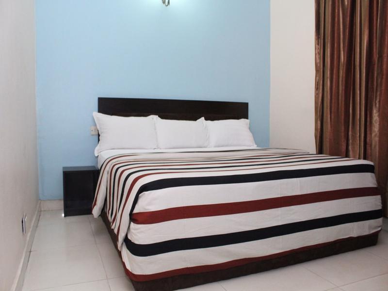 Bluespring Hotel Maryland Buitenkant foto